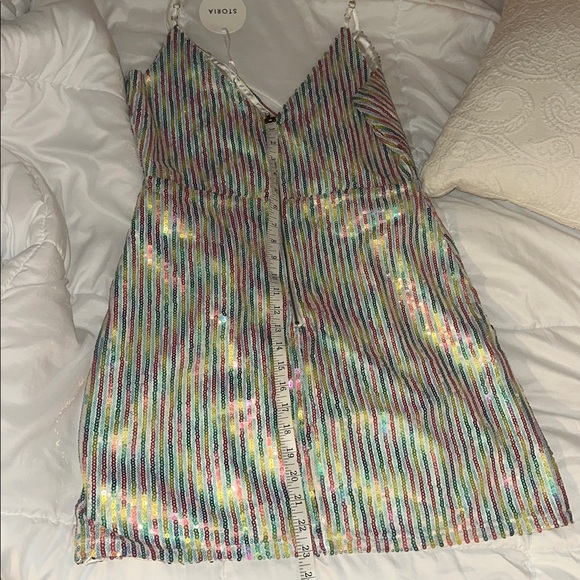 Storia Sequin Mini Dress – Size L – New With Tags – Multicolor Sparkle - Picture 5 of 10